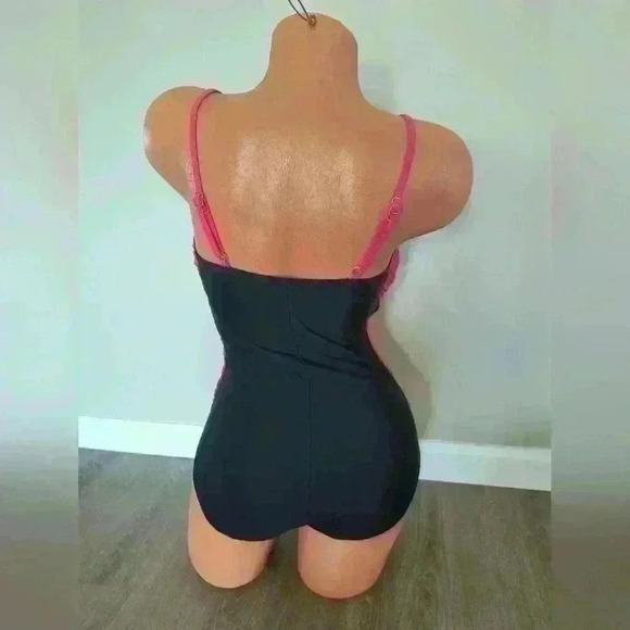 Aqua Green Ruched Womens One Piece Bathing Suit Pink Black Medium - Picture 3 of 5